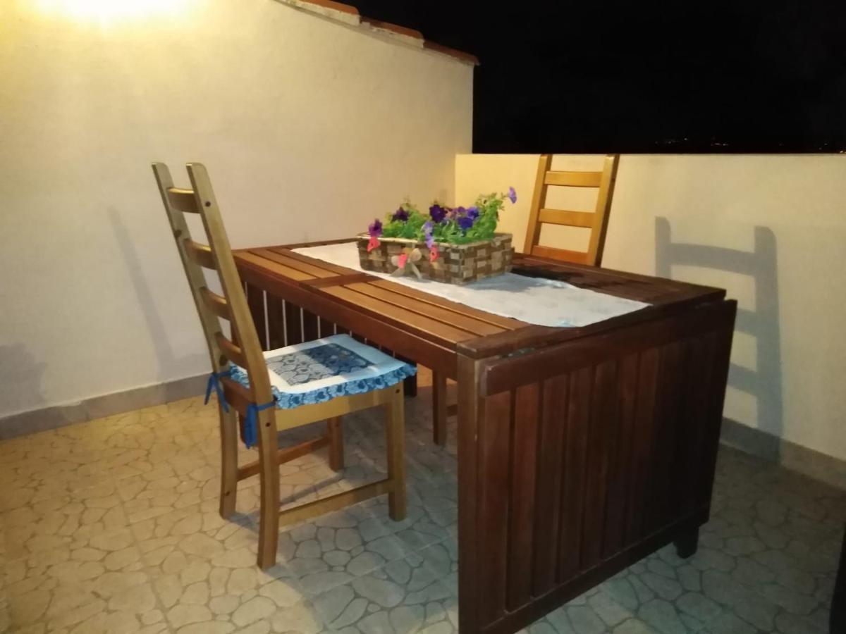 Villa Panoramica Immersa Nel Verde Порто Пино Екстериор снимка